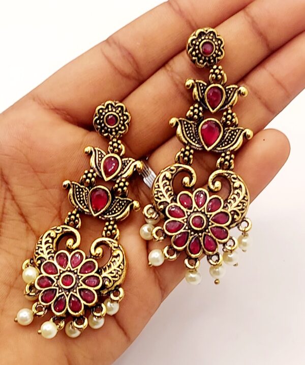 bb341d60 d81d 4d30 bb33 540aaeb5b7e0