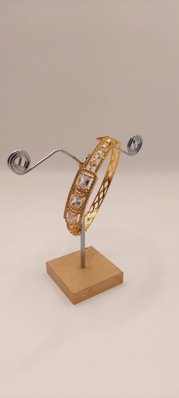 c93827a7 934d 4797 a980 75ef9e17eb38